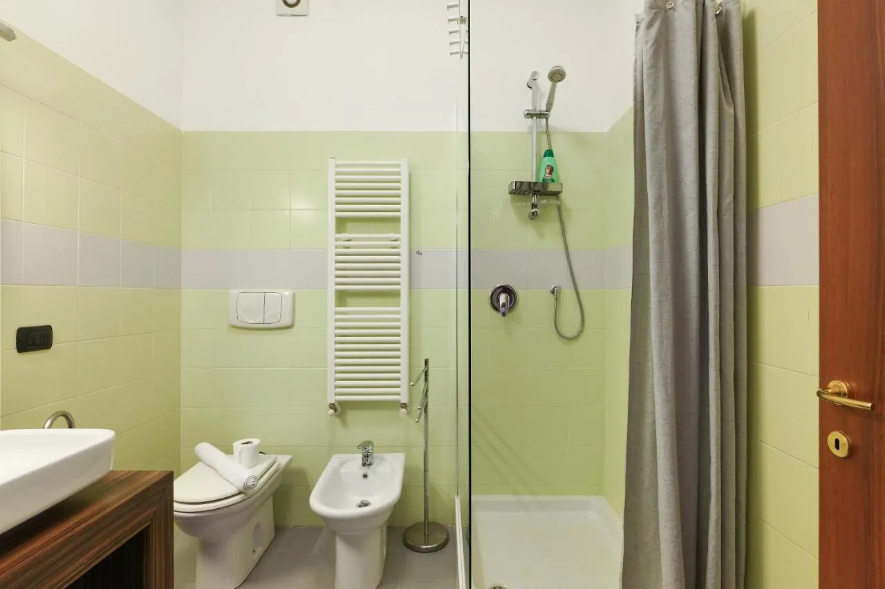 Appartamento PrimoPiano - Gargano Milano