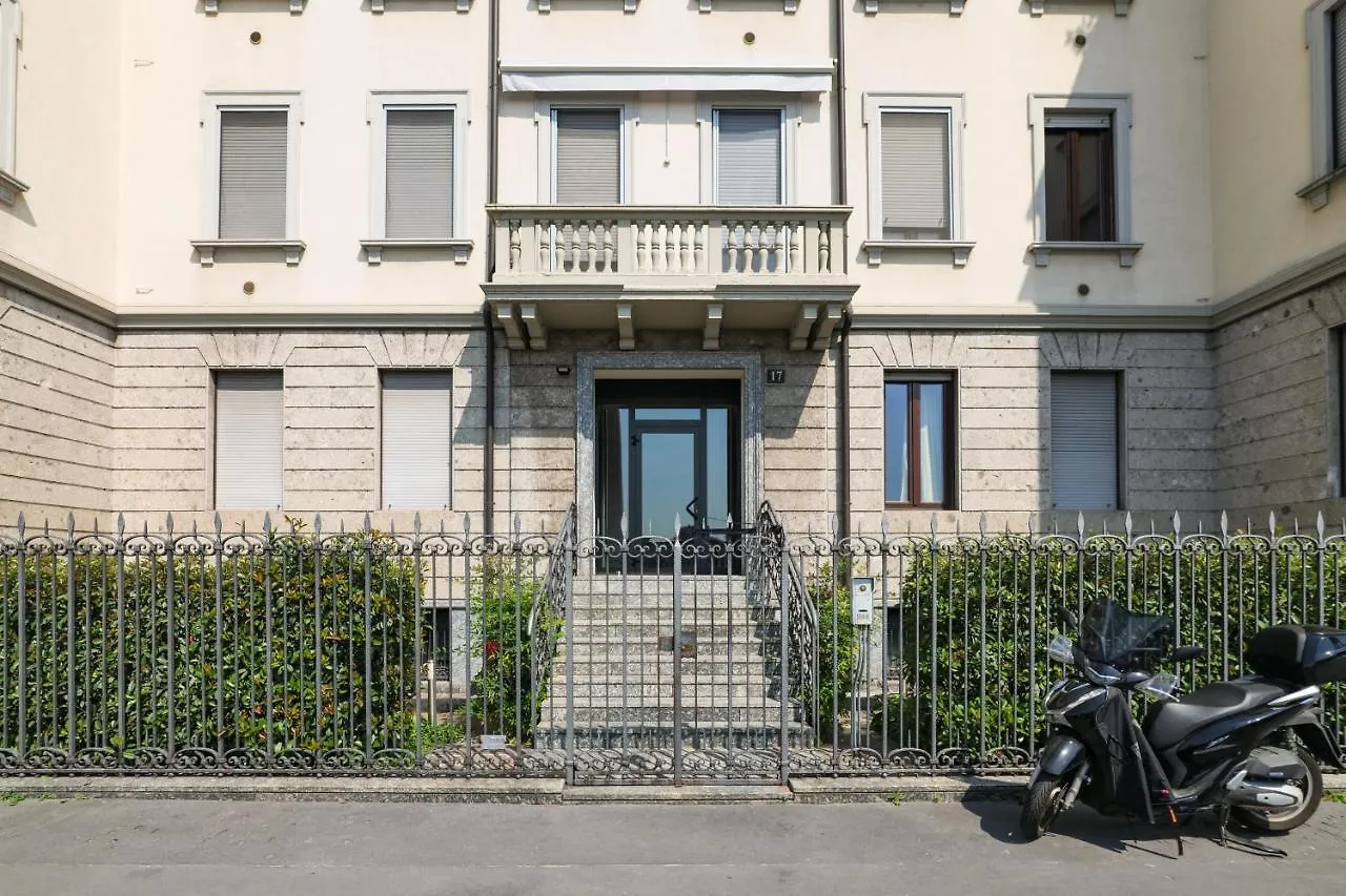 Appartamento PrimoPiano - Gargano Milano